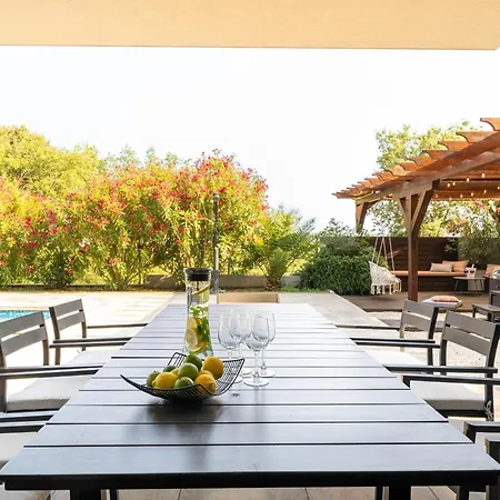 Chillax Villa
